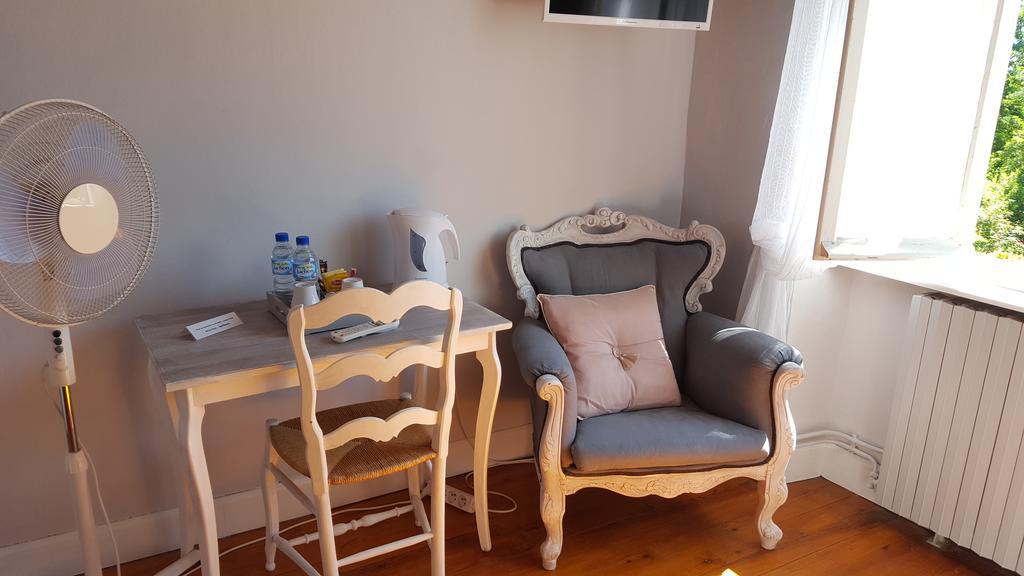 Bed and Breakfast Les Tilleuls Saint-Pé-Delbosc Zewnętrze zdjęcie