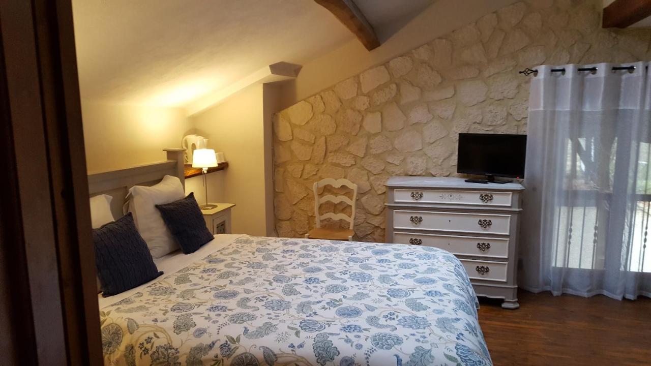 Bed and Breakfast Les Tilleuls Saint-Pé-Delbosc Zewnętrze zdjęcie