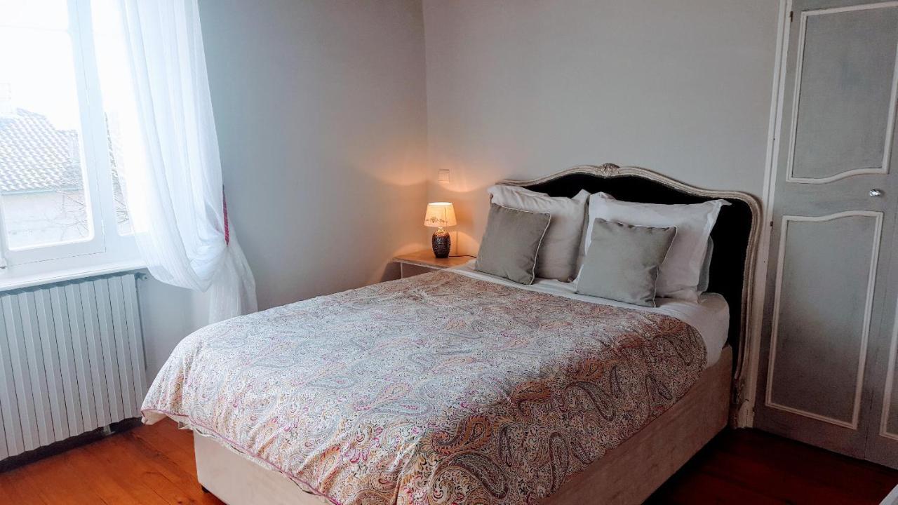 Bed and Breakfast Les Tilleuls Saint-Pé-Delbosc Zewnętrze zdjęcie