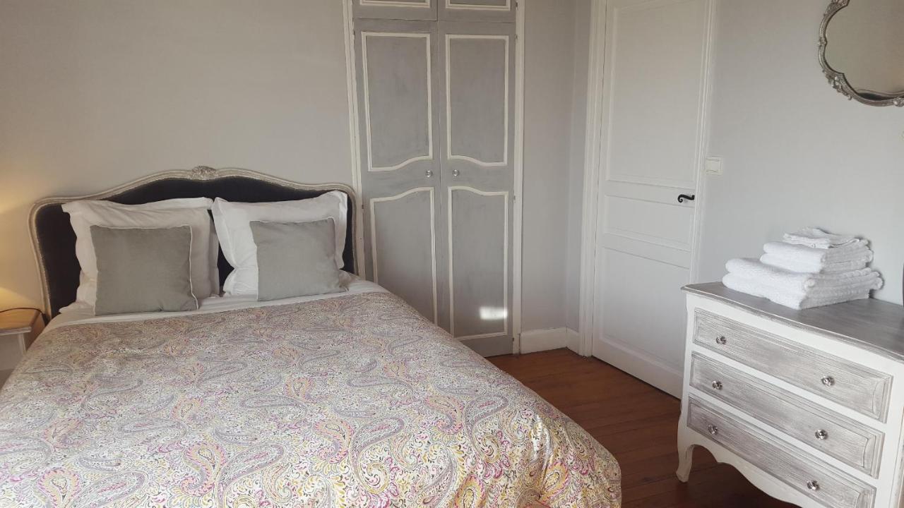 Bed and Breakfast Les Tilleuls Saint-Pé-Delbosc Zewnętrze zdjęcie